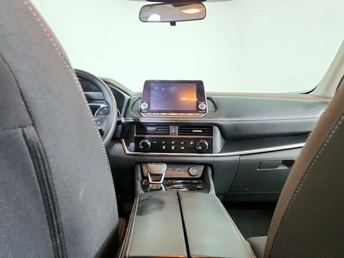 Used 2023 Nissan Rogue S AWD/4WD image 20