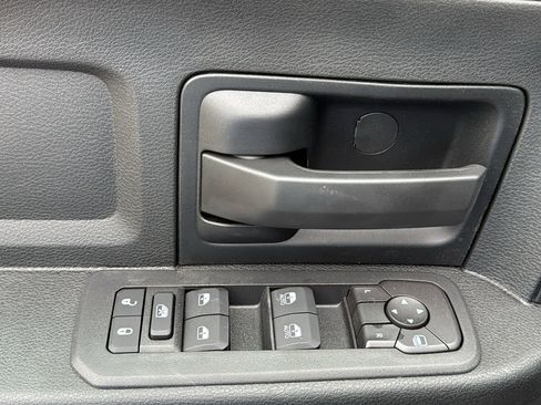 New 2026 RAM 5500 Tradesman w/ Chrome Appearance Group image 12