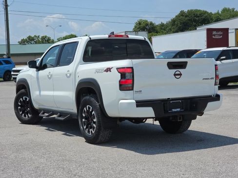 Used 2023 Nissan Frontier PRO-4X w/ Tow Package AWD/4WD image 5