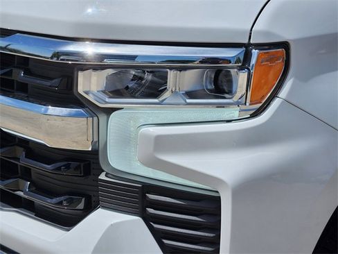 Used 2024 Chevrolet Silverado 1500 LT w/ Protection Package image 8