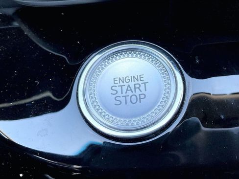 Used 2023 Genesis G80 2.5T image 28