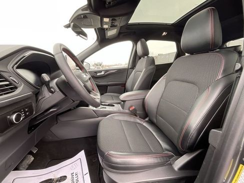 New 2025 Ford Escape ST-Line w/ Cold Weather Package image 11