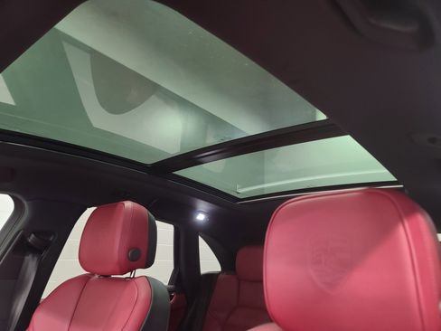 New 2026 Porsche Macan S image 25