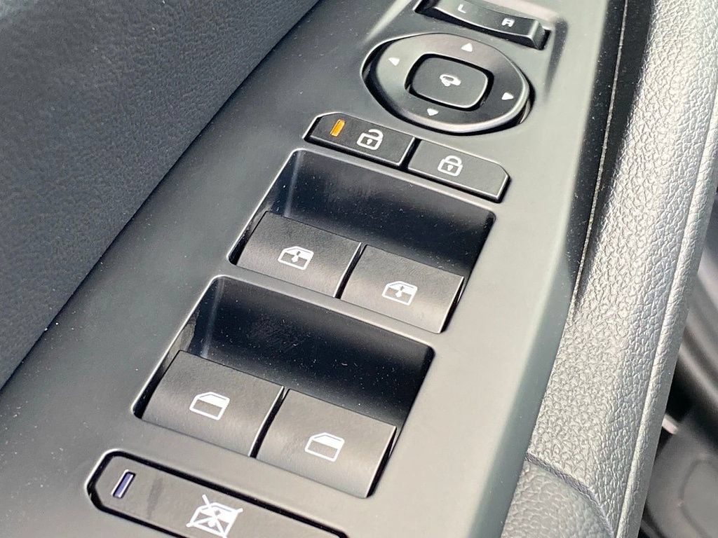 New 2026 Kia Sportage SX Prestige AWD/4WD image 10