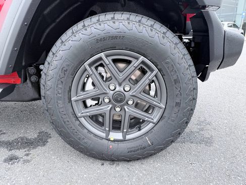 New 2026 Jeep Wrangler Sport AWD/4WD image 32