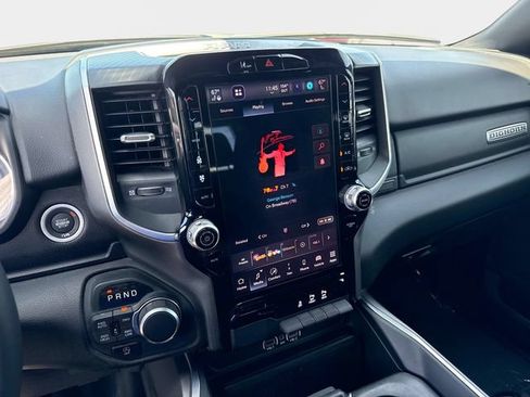 Used 2025 RAM 1500 Big Horn AWD/4WD image 19