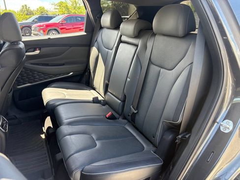 Used 2022 Hyundai Santa Fe SEL w/ Convenience + Premium Package FWD image 11
