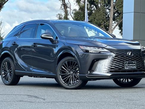 New 2026 Lexus RX 450h AWD image 2