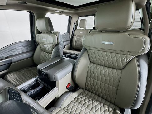 Used 2026 Ford F450 Platinum w/ Platinum Plus Package image 21