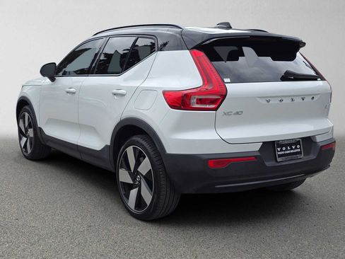 Certified 2023 Volvo XC40 Recharge Ultimate w/ Protection Package Premier AWD/4WD image 6