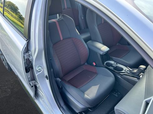 Used 2024 Toyota Corolla SE FWD image 31