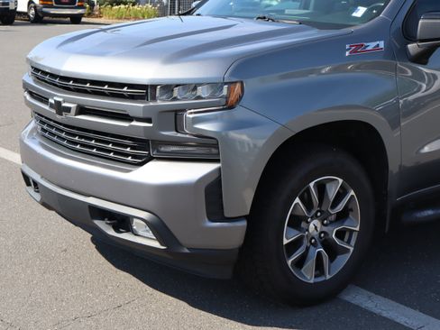 Used 2021 Chevrolet Silverado 1500 RST w/ Z71 Off-Road Package AWD/4WD image 6