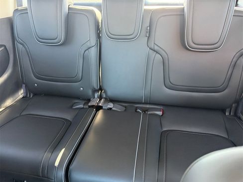 New 2026 INFINITI QX80 Luxe image 27