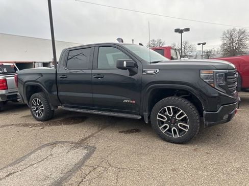 New 2026 GMC Sierra 1500 AT4 w/ AT4 Premium Package image 4