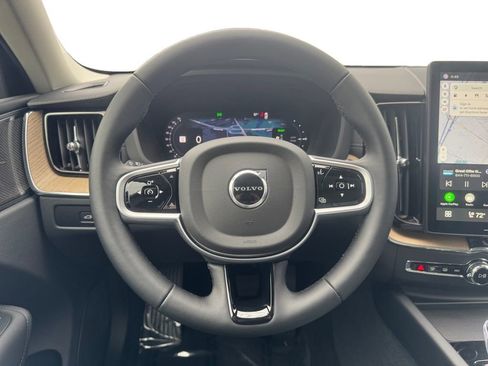 New 2026 Volvo XC60 T8 Ultra AWD/4WD image 13