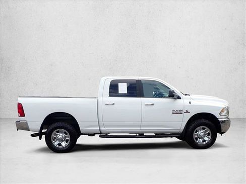 Used 2014 RAM 2500 SLT AWD/4WD image 4