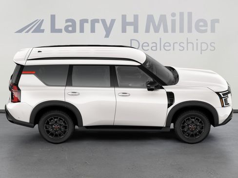 New 2026 Nissan Armada PRO-4X AWD/4WD image 4