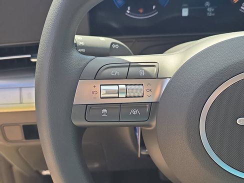New 2026 Hyundai Kona SE FWD image 24