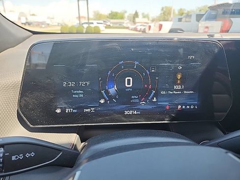 Certified 2025 Chevrolet Equinox RS w/ Safety and Technology Package AWD/4WD image 17