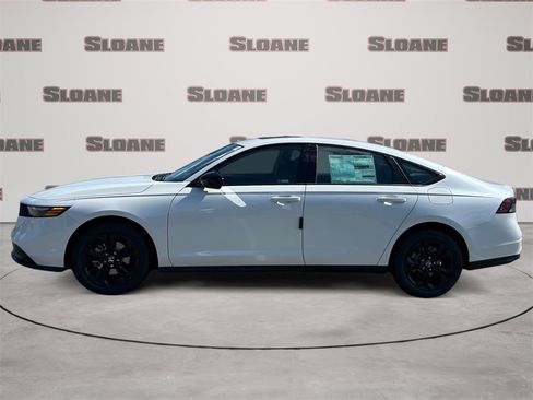 New 2025 Honda Accord SE image 2