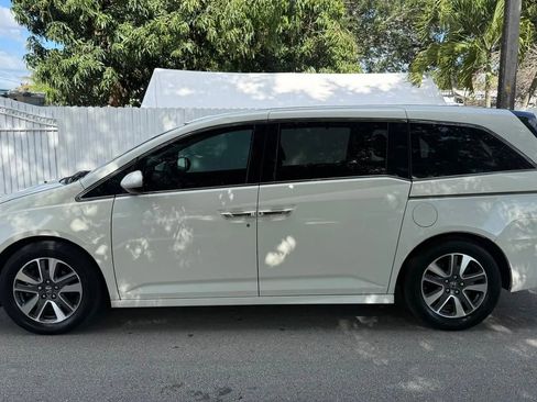 Used 2016 Honda Odyssey Touring image 4