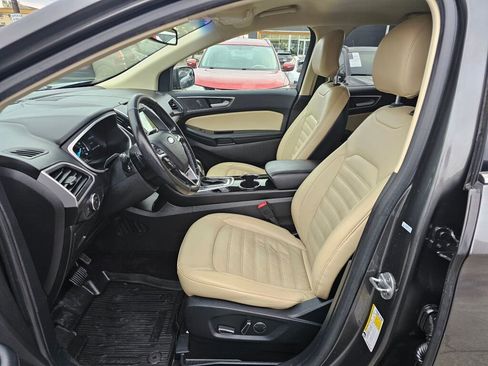 Used 2017 Ford Edge SEL w/ Equipment Group 201A image 19