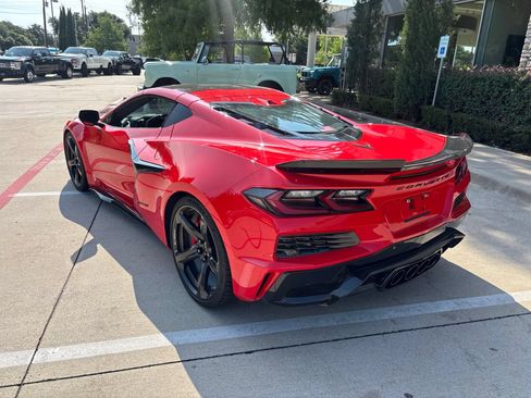 Used 2023 Chevrolet Corvette Z06 w/ Stealth Interior Trim Package RWD image 7