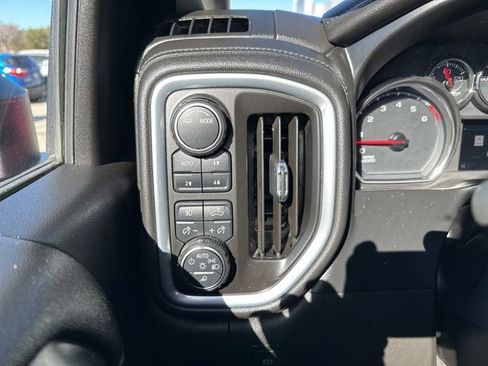 Used 2021 Chevrolet Silverado 2500 LTZ w/ LTZ Convenience Package image 22