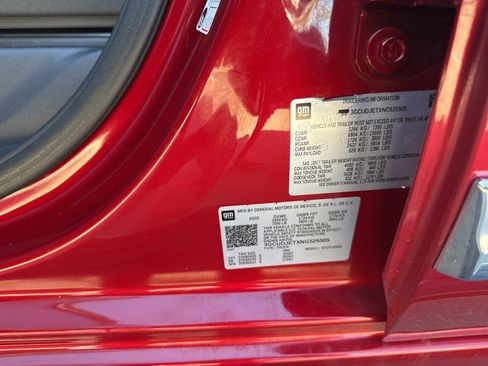 Used 2022 Chevrolet Silverado 1500 High Country w/ Technology Package image 25