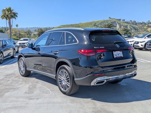 Used 2026 Mercedes-Benz GLC 300 GLC 300 image 7