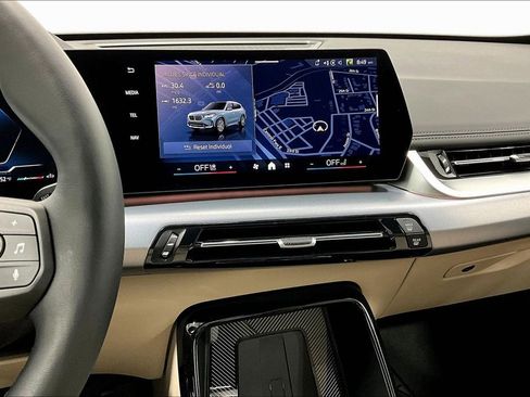 Used 2025 BMW X1 xDrive28i image 8