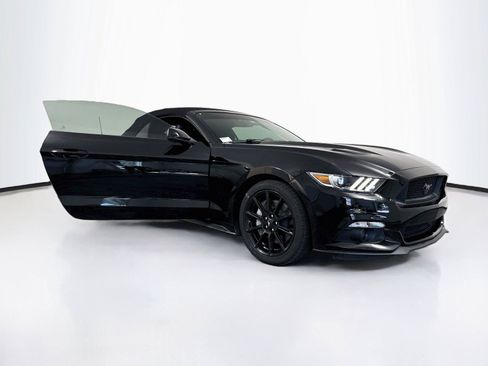 Used 2016 Ford Mustang GT Premium w/ Black Accent Package RWD image 33
