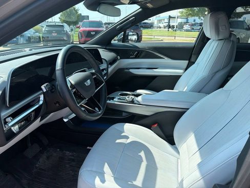 Certified 2024 Cadillac Lyriq Luxury w/ LPO, Floor Liner Package AWD/4WD image 9