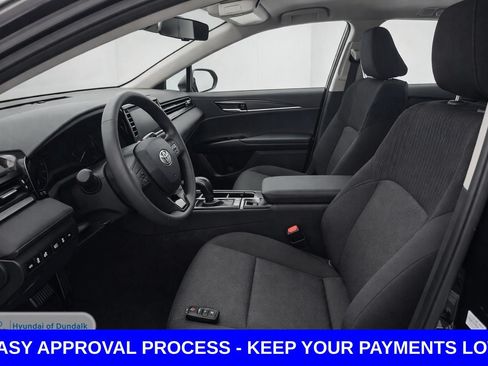 Used 2026 Toyota Camry LE w/ Convenience Package FWD image 8