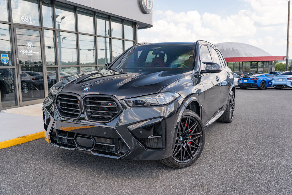 Used 2024 BMW X5 M Competition w/ Executive Package AWD/4WD image 2