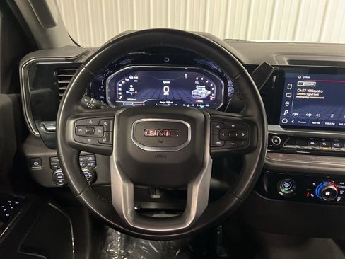 Certified 2024 GMC Sierra 1500 SLT image 13