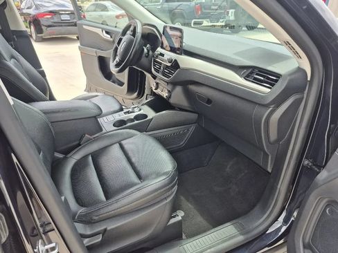 Used 2021 Ford Escape SEL FWD image 17
