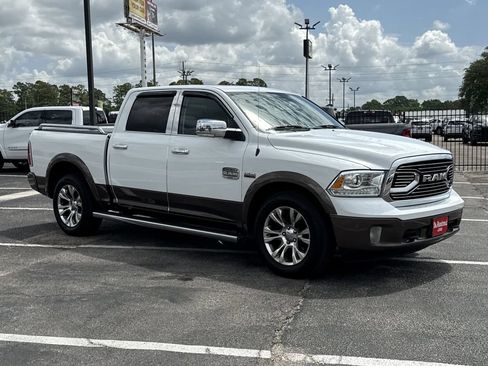Used 2017 RAM 1500 Laramie Longhorn RWD image 3