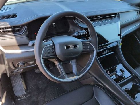 New 2026 Jeep Grand Cherokee Limited w/ Trailer Tow Package image 11