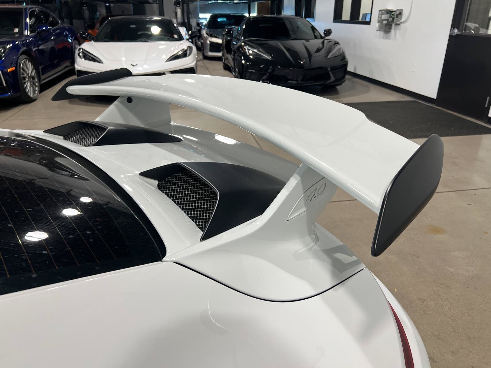 Used 2018 Porsche 911 GT3 RWD image 28