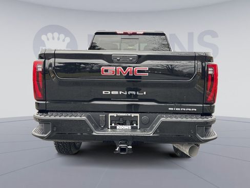 New 2026 GMC Sierra 3500 Denali w/ Denali Reserve Package image 4