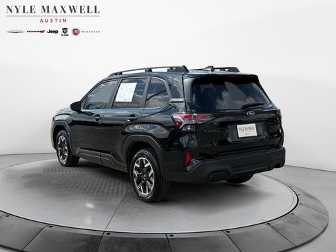 Used 2025 Subaru Forester Premium w/ Convenience Package #1 image 14