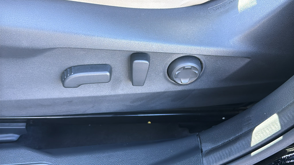 Certified 2025 Subaru Legacy Limited AWD/4WD image 11