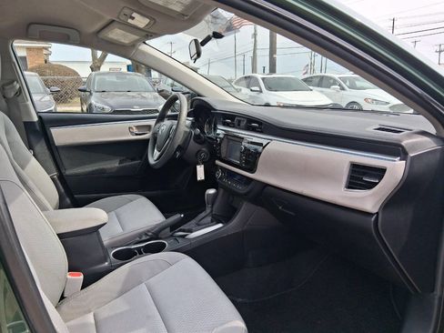 Used 2015 Toyota Corolla LE image 20