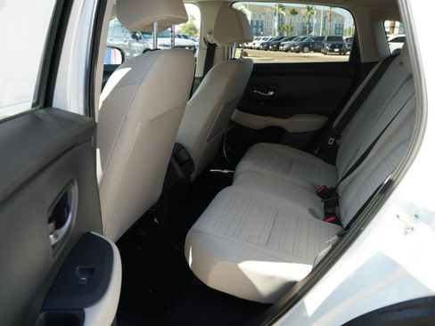 New 2026 Honda HR-V LX image 18