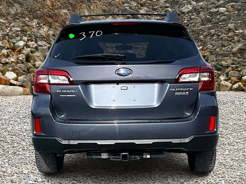 Used 2015 Subaru Outback 2.5i Limited image 4