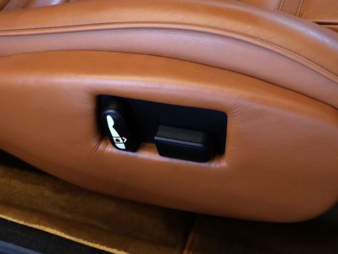 Used 1999 Ferrari 550 Maranello Coupe RWD image 28