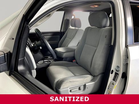 Used 2022 Toyota Sequoia SR5 AWD/4WD image 21