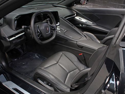 Used 2024 Chevrolet Corvette Stingray Coupe w/ Z51 Performance Package image 42