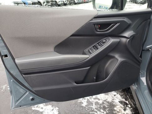 Used 2024 Subaru Crosstrek 2.0i Premium image 13